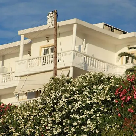 Irini Apartmán *
